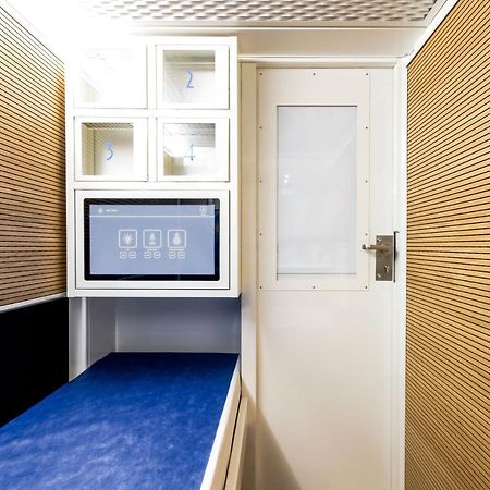 Готель Resting Pods - Zzzleepandgotrn Torino Airport Caselle Torinese Екстер'єр фото